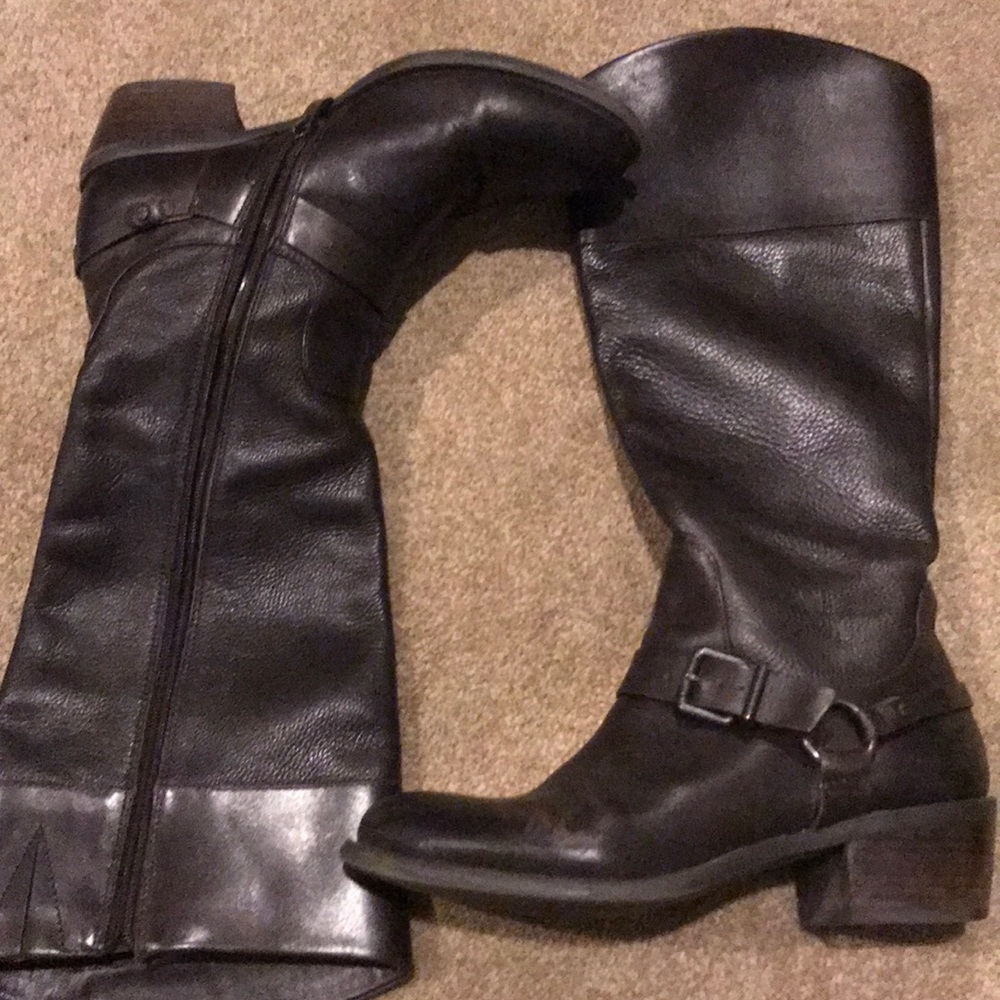 Vince Camuto boots